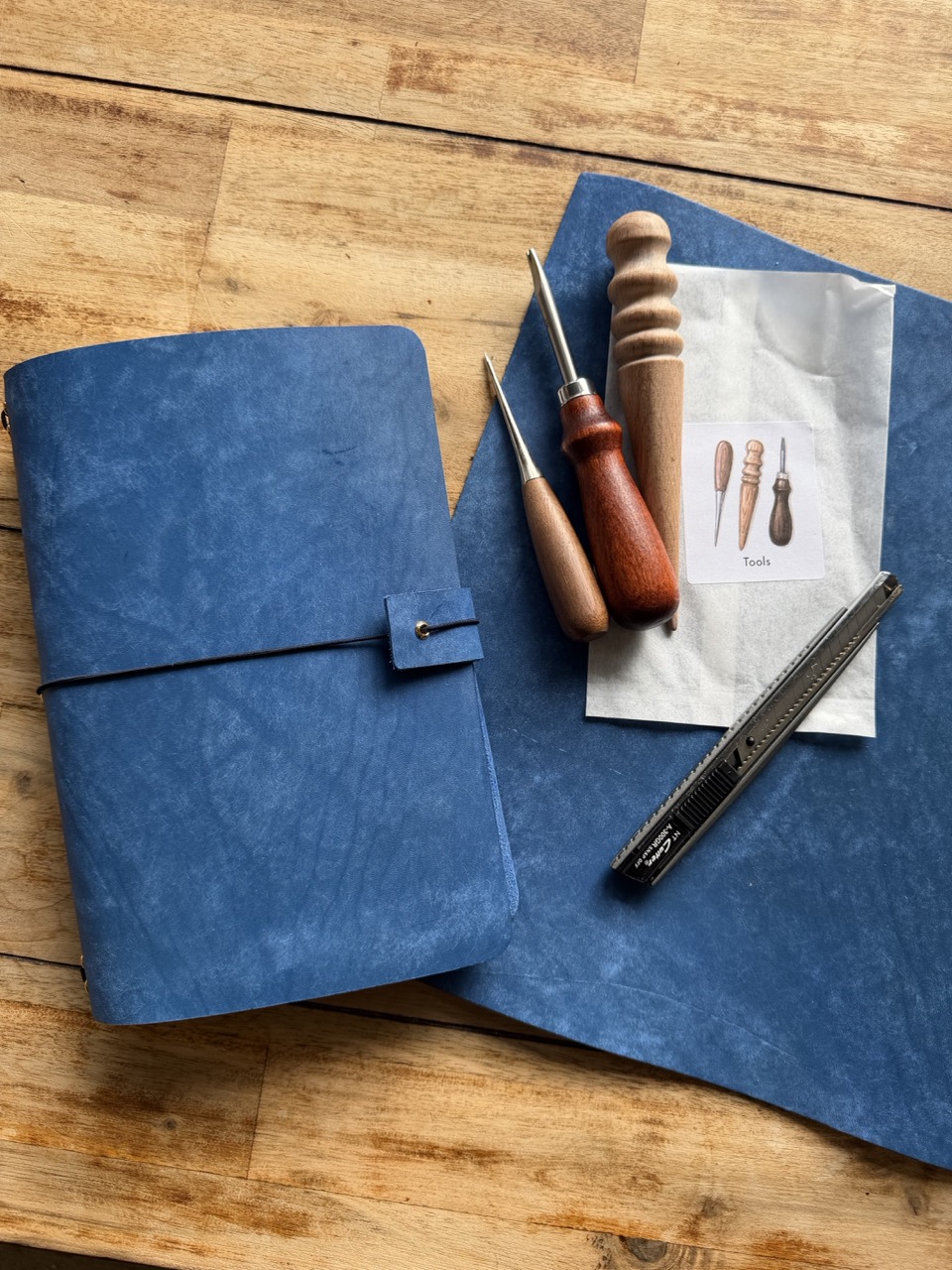 Journal mit Werkzeug