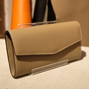 Long flap wallet handgenäht