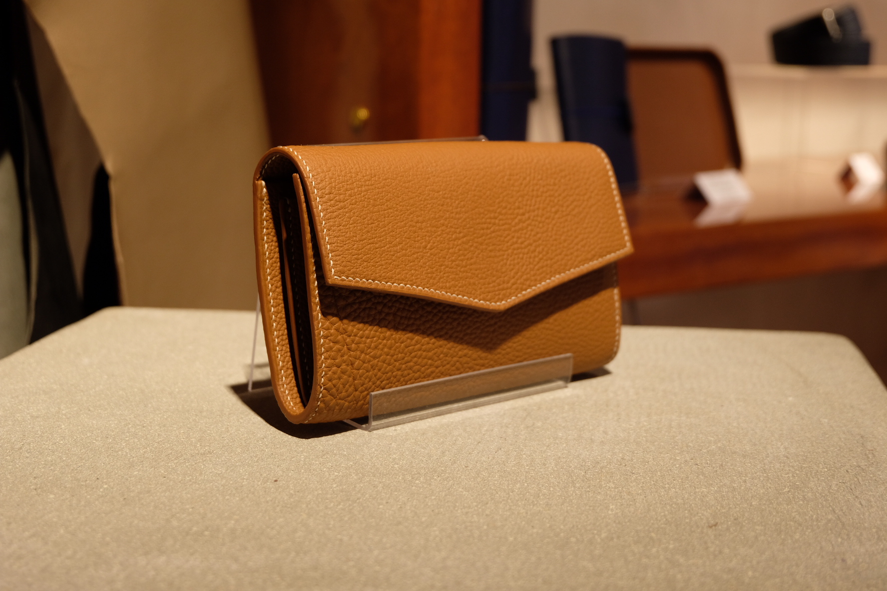 Midi flap wallet handgenäht